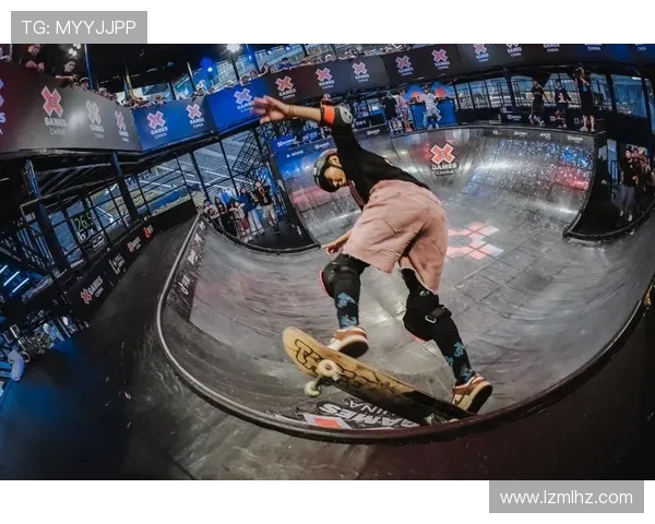 成都滑板队在极限运动联赛中的灵活性表现值得关注与赞赏