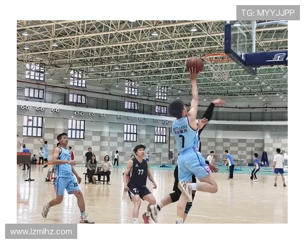 深圳篮球队意识变革引发热议助力球队未来发展与突破 深圳篮球队意识变革引发热议助力球队未来发展与突破