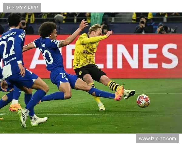 多特蒙德球迷暴力事件引发欧冠禁赛与巨额罚款惩罚措施