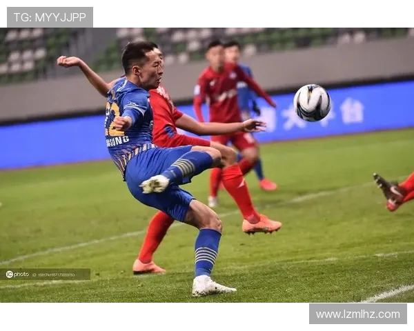 梅州客家迎战苏宁全力争胜双方球迷热情高涨期待精彩对决 梅州客家迎战苏宁全力争胜双方球迷热情高涨期待精彩对决