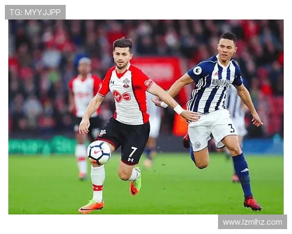 英超精彩对决回顾利物浦与切尔西的巅峰对抗视频分析 英超精彩对决回顾利物浦与切尔西的巅峰对抗视频分析