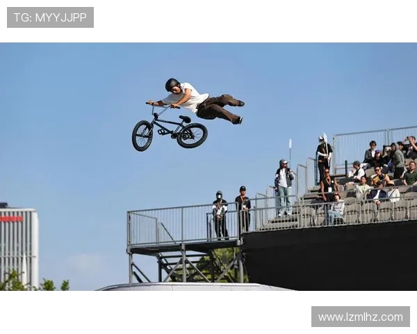 重庆滑板队在攀岩联赛中的转型与挑战探索之路 重庆滑板队在攀岩联赛中的转型与挑战探索之路